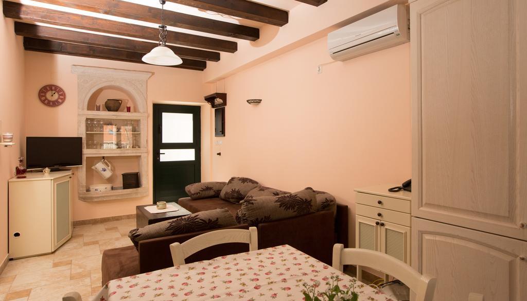 Apartments Orica II Sipanska Luka  Phòng bức ảnh